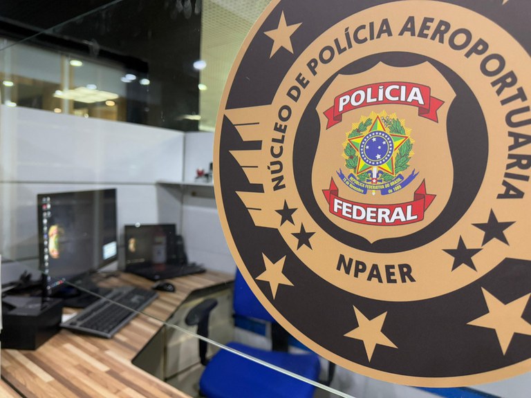 Casal iraniano é interceptado em Manaus com passaportes falsificados