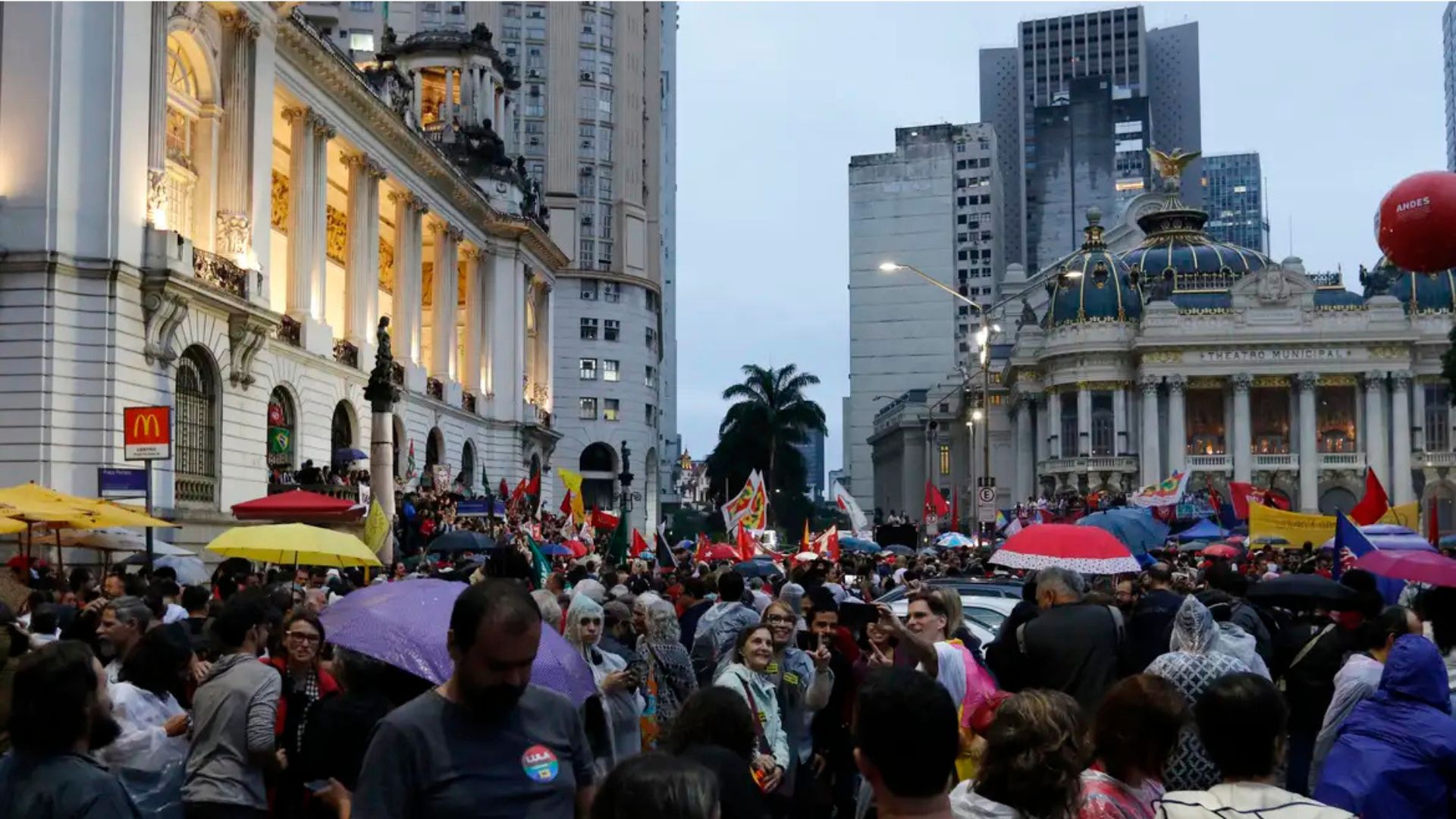 Centrais sindicais rejeitam anistia a golpistas de 8 de janeiro