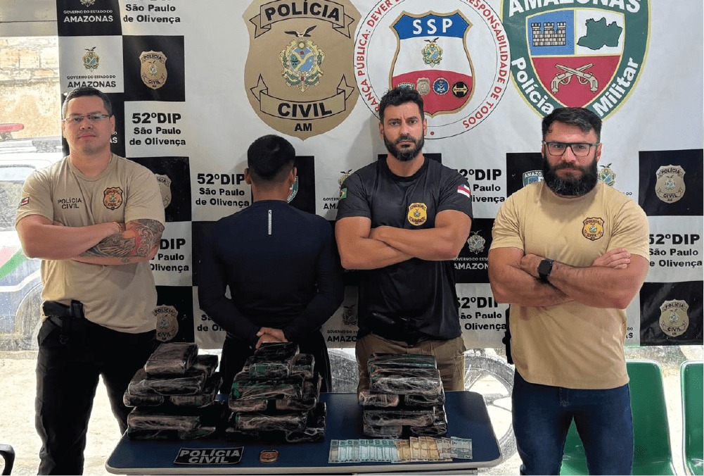 Homem é preso com 26 tabletes de pasta-base de cocaína no AM