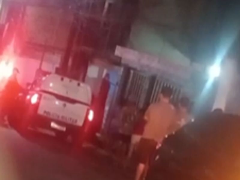 Mulher é metralhada ao sair para comprar x-salada em Manaus