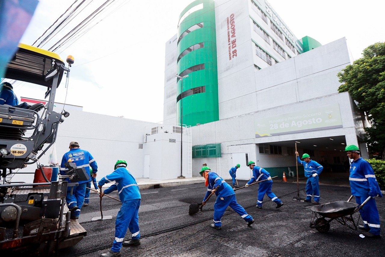 Obras de recapeamento asfáltico avançam na área externa do Complexo Hospitalar Sul