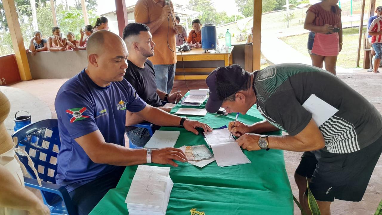 Seringueiros de Humaitá recebem R$ 81 mil com apoio do Idam