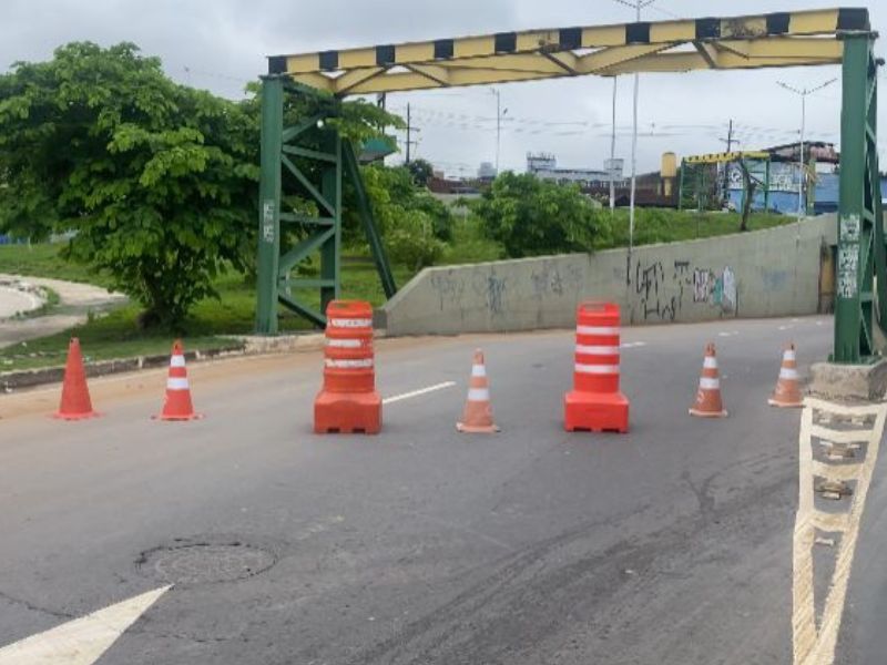 Passagem subterrânea no São Jorge será interditada para reparos