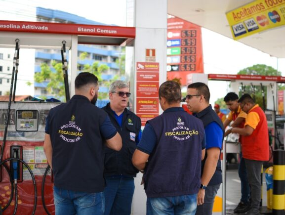 Procon-AM mantém fiscalização nos postos de combustíveis por aumento no preço da gasolina e já multou 35 estabelecimentos