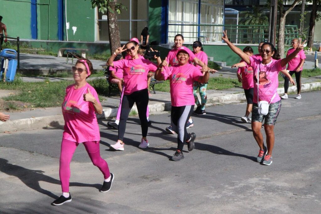 Seas realiza ações voltadas para o Dia da Mulher nos Centros de Convivência da Família