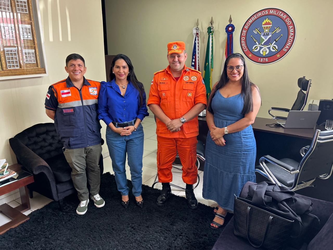 Corpo de Bombeiros e Prefeitura de Jutaí discutem implantação de base da instituição no município