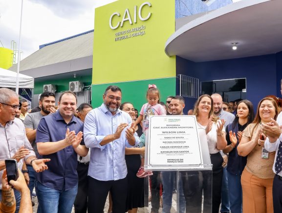 Governador Wilson Lima reinaugura Caic Alexandre Montoril reformado no bairro Petrópolis, zona sul