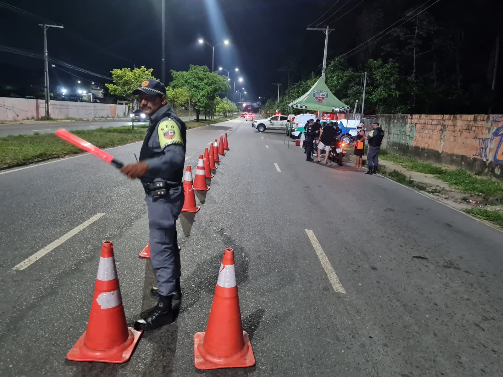 Homem é preso durante blitz policial por dívida de pensão em Manaus