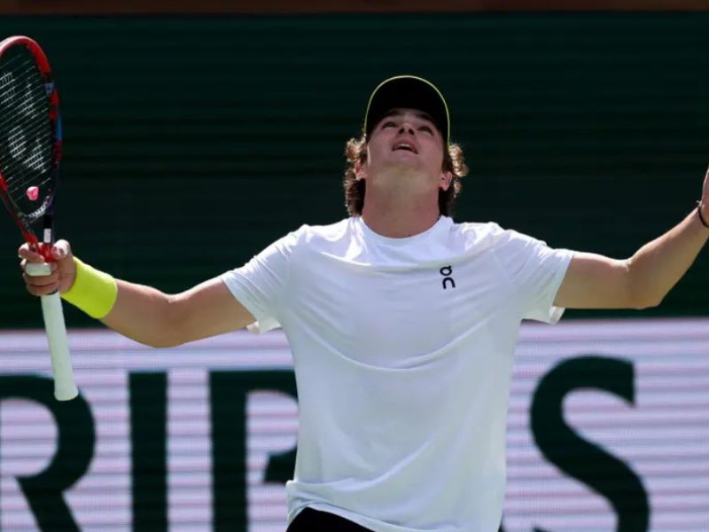 João Fonseca supera tenista francês e avança à 3ª rodada em Miami