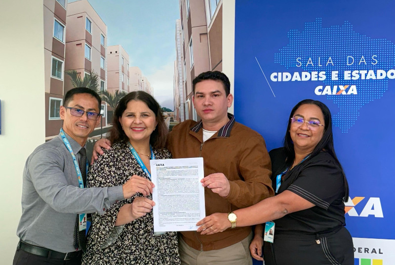 Presidente do IASVISAM celebra contrato para construção de 500 unidades habitacionais em Manaus