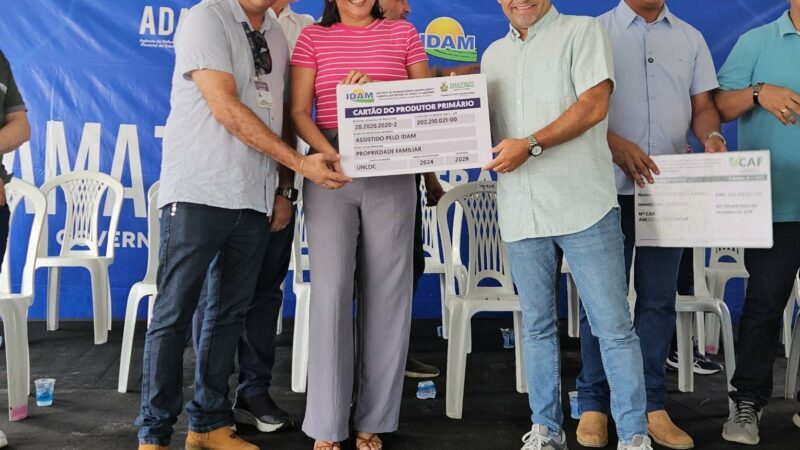 Governo do Amazonas entrega R$ 1,6 milhão em crédito rural para agricultores de Rio Preto da Eva