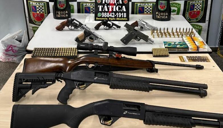 Arsenal de armas é apreendido com homem denunciado por agredir mulher em Manaus