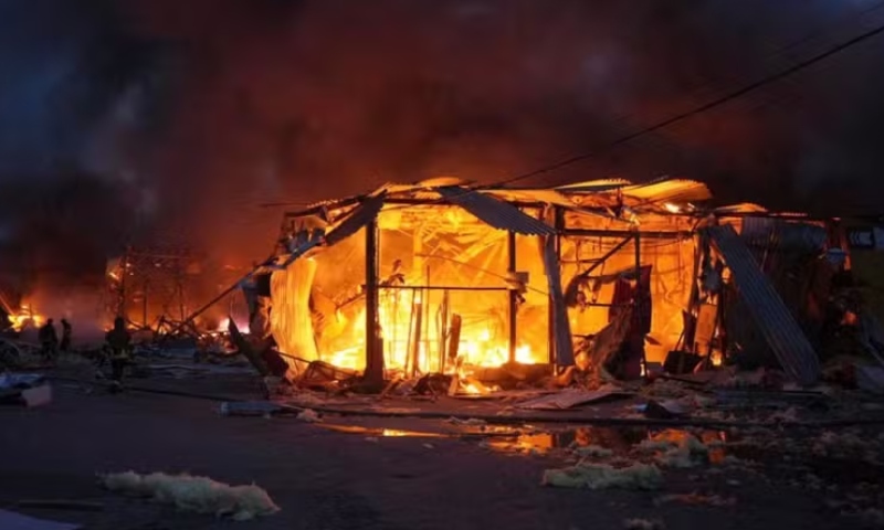 Ataque russo em Kiev deixa 9 mortos e 63 feridos