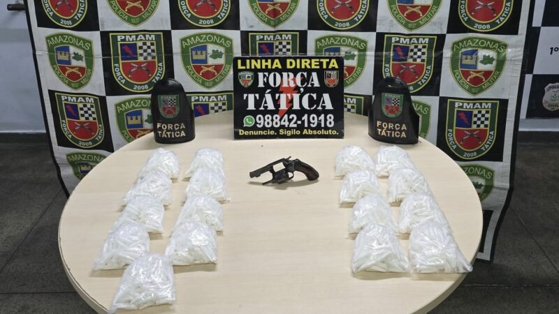 Drogas e arma de fogo são apreendidas em patrulhamento na zona sul de Manaus