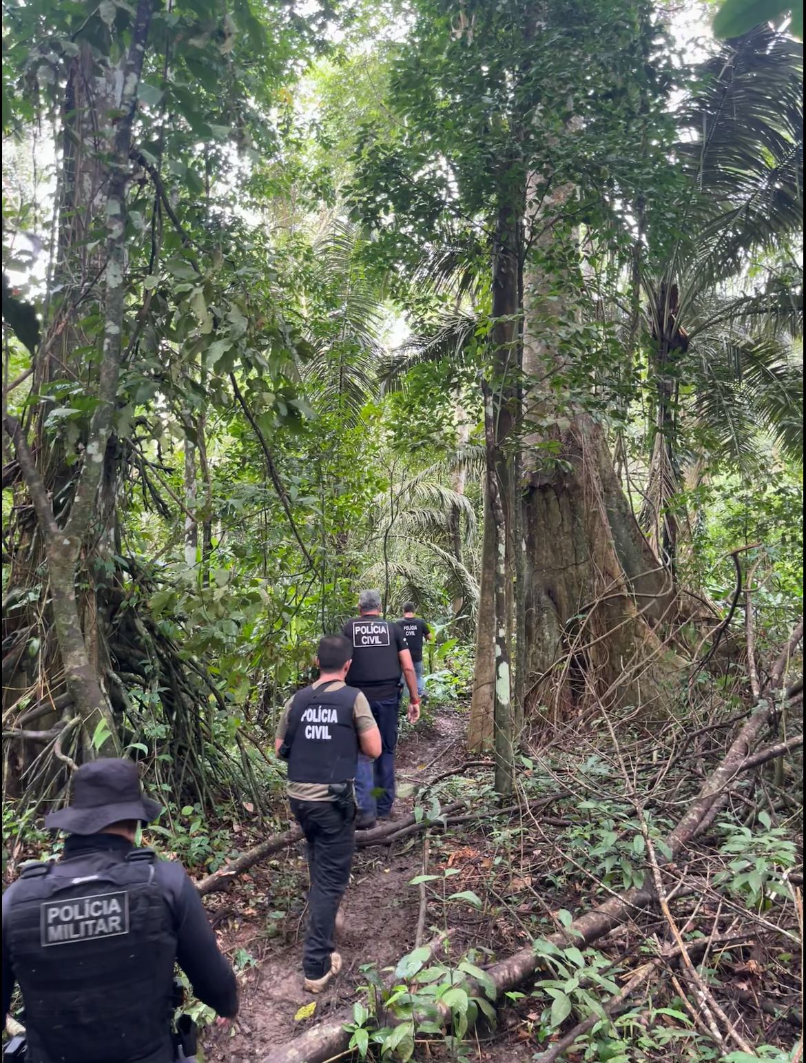 Homem procurado por latrocínio é preso em Maués