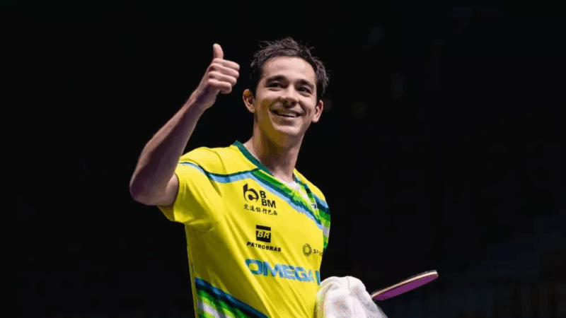 Hugo Calderano bate número 3 e vai à semi em etapa da Copa do Mundo