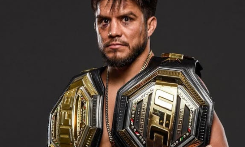 Ladrão invade estúdio e rouba cinturão de campeão do UFC