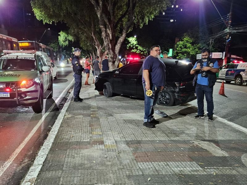 Mulheres sofrem grave acidente ao saírem de culto em Manaus