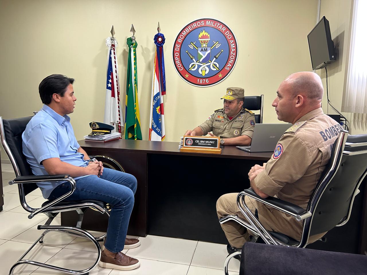 Planejamento para implantação de base do Corpo de Bombeiros em Coari é alinhado em reunião com Prefeitura de Coari