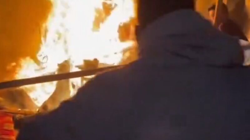 Vídeo mostra jornalista em chamas ainda vivo após ataque de Israel na Faixa de Gaza