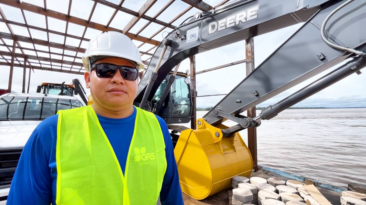 Indígena Mura se destaca como Operador de Máquinas no Projeto Potássio Autazes