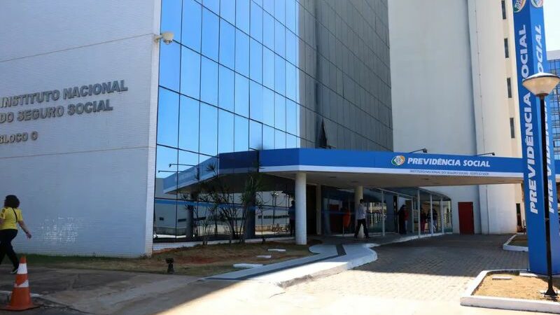 AGU mira mais 4 entidades suspeitas de descontos indevidos no INSS