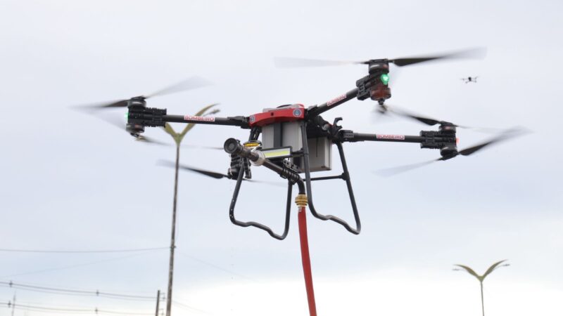 Amazonas recebe drone de combate a incêndios com foco em queimadas na floresta