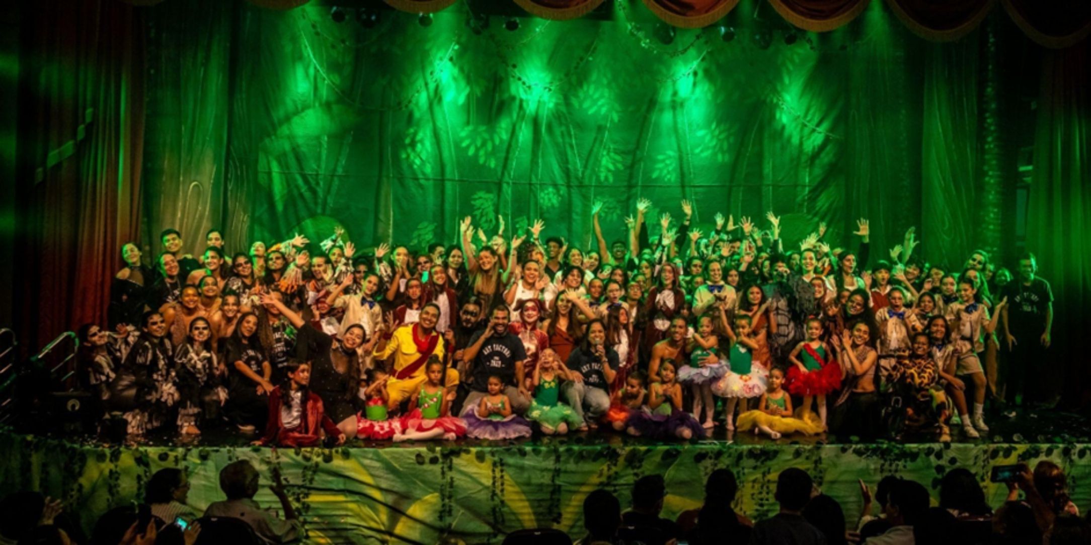 ArtFactory celebra cinco anos com espetáculo de dança no Teatro Amazonas