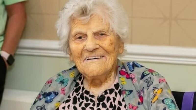 Com morte de brasileira aos 116 anos, veja quem se torna pessoa mais velha do mundo