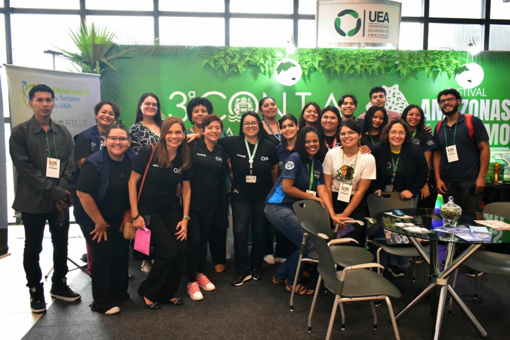 Curso de Turismo da UEA exibe projetos de extensão na 3ª Conta Amazonas e no 3º Festival Amazonas de Turismo