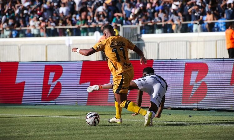 Remo vence o Amazonas FC e assume liderança provisória da Série B