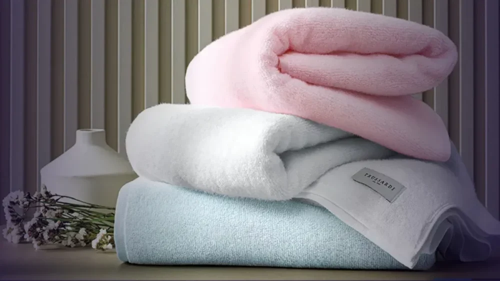 Do ritual de bem-estar ao universo pop, item essencial do lar exige cuidados