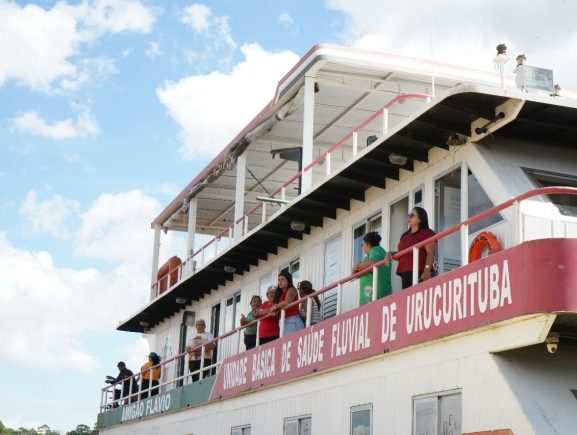 Barco Hospital São João XXIII encerra 10ª expedição com quase 7 mil atendimentos em Urucurituba