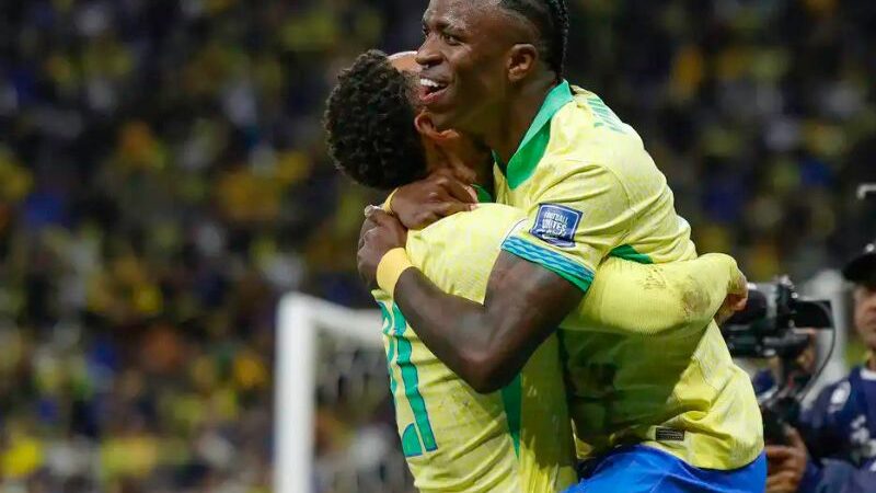 Com gol de Vini, Brasil vence Paraguai e se classifica para Copa do Mundo