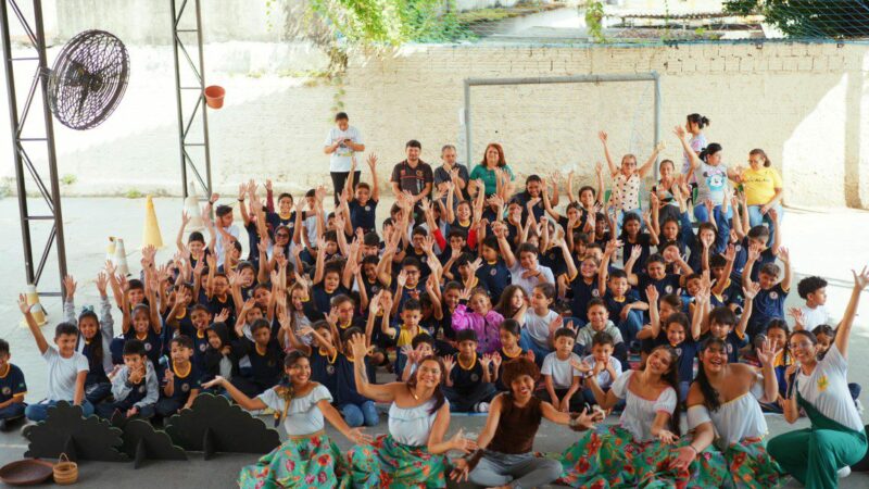 Espetáculo Verde Cinza une dança, teatro e narrativa amazônica para alertar sobre a preservação da natureza