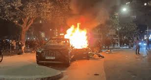 Festa por título do PSG termina com 2 mortos e 500 presos