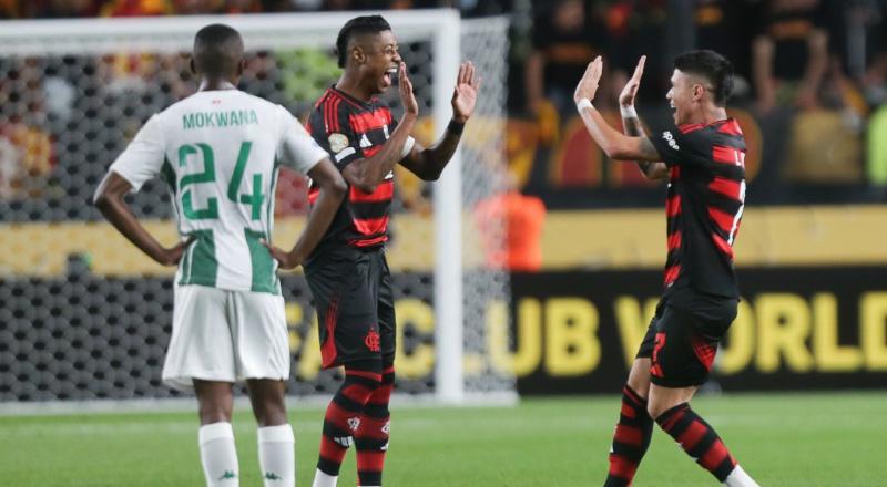 Flamengo inicia Mundial de Clubes com vitória sobre o Espérance e Lidera Grupo D