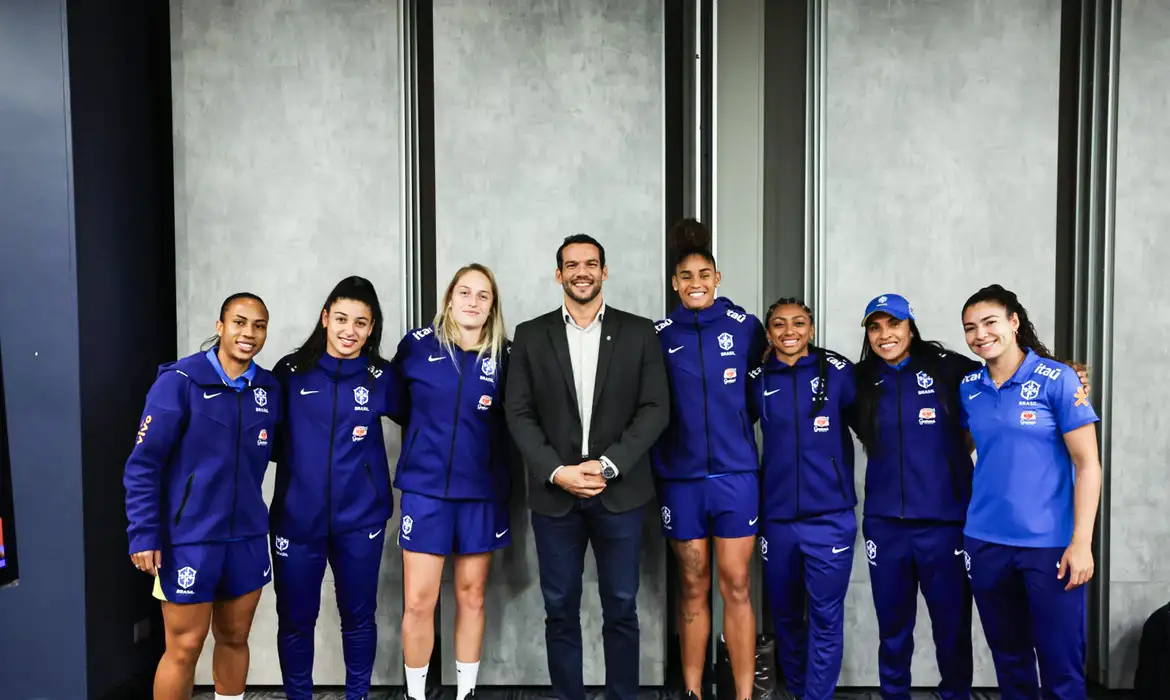 Futebol feminino terá mais investimentos, diz CBF