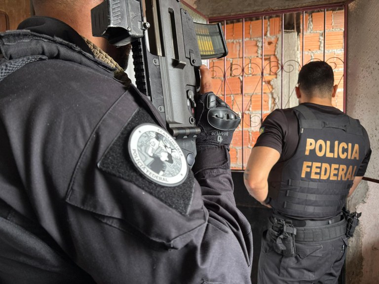 Homem é preso por abuso infantil em operação da PF em Manaus