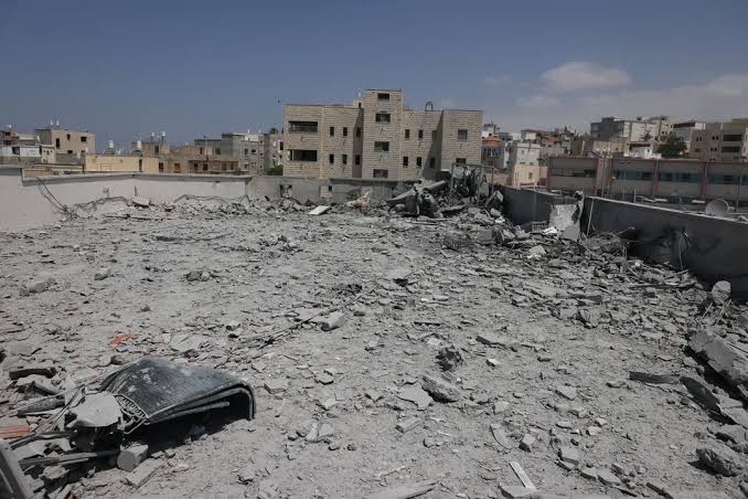 Mísseis iranianos deixam 10 mortos em Israel em mais uma noite de ataques