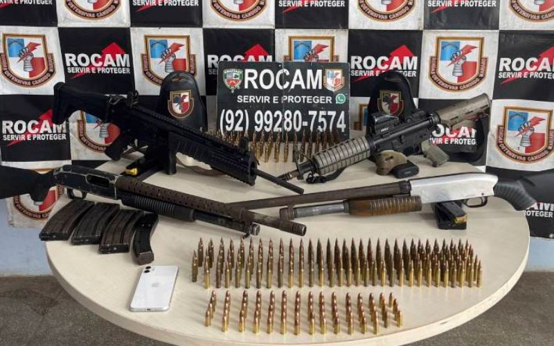 Mulher é presa com fuzil e mais de 300 munições em mala