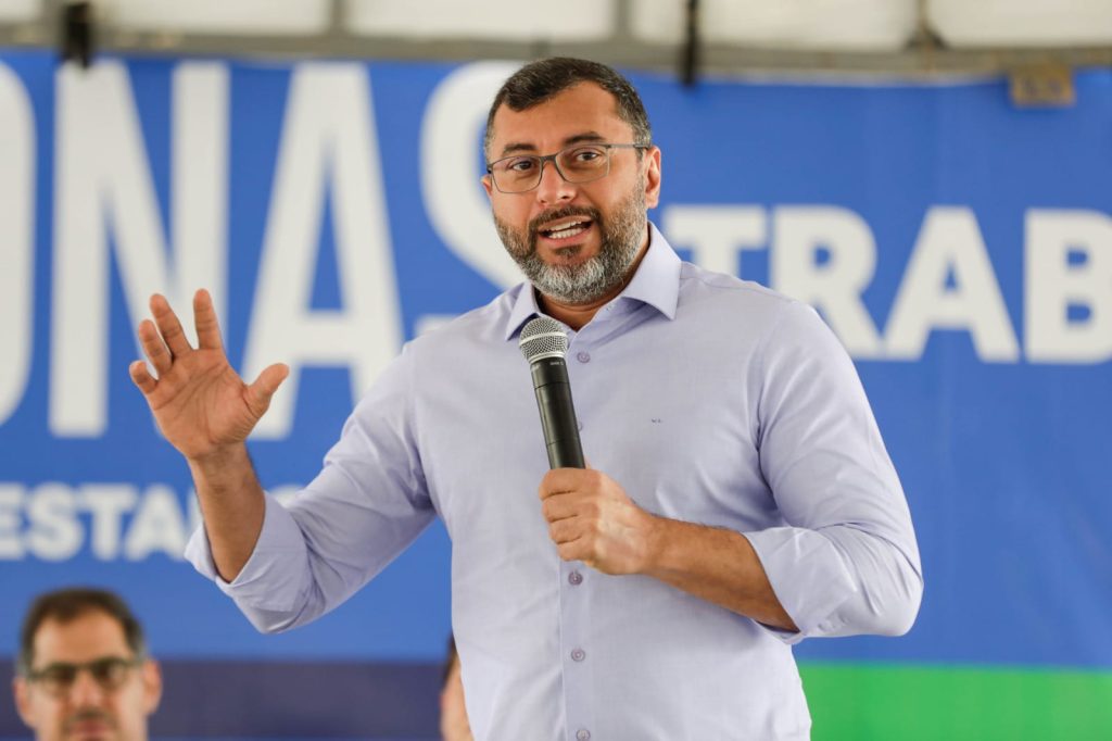 Servidores estaduais no AM recebem primeira parcela do 13º