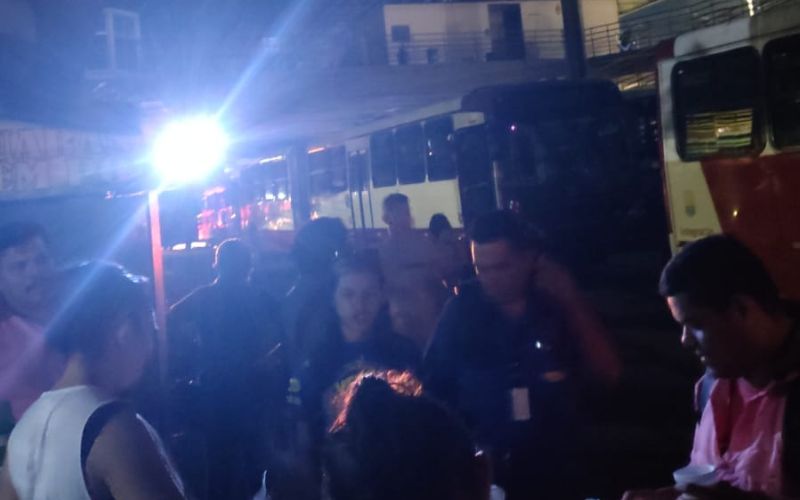 Terminal 4 permanece sem energia elétrica e preocupa passageiros