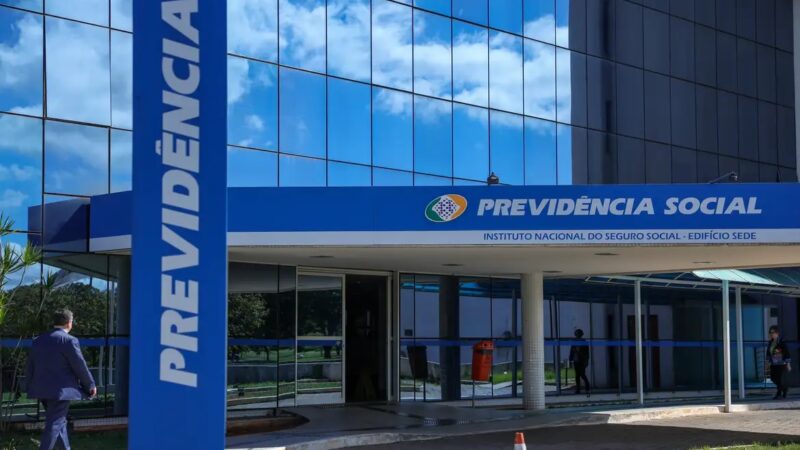 Aposentados têm até dia 21 para solicitar devolução