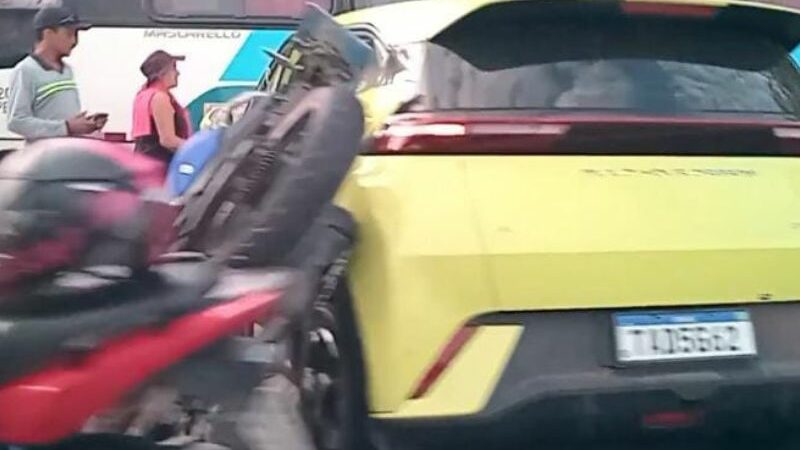 Grave acidente deixa feridos no Distrito Industrial