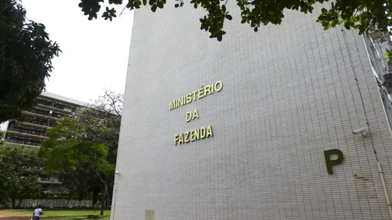 Ministério da Fazenda ajusta PIB de 2025 para crescimento de 2,5%