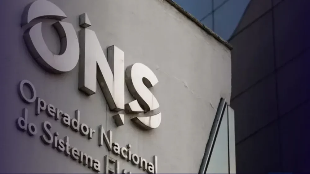 ONS determina aumento do uso de térmicas para garantir energia
