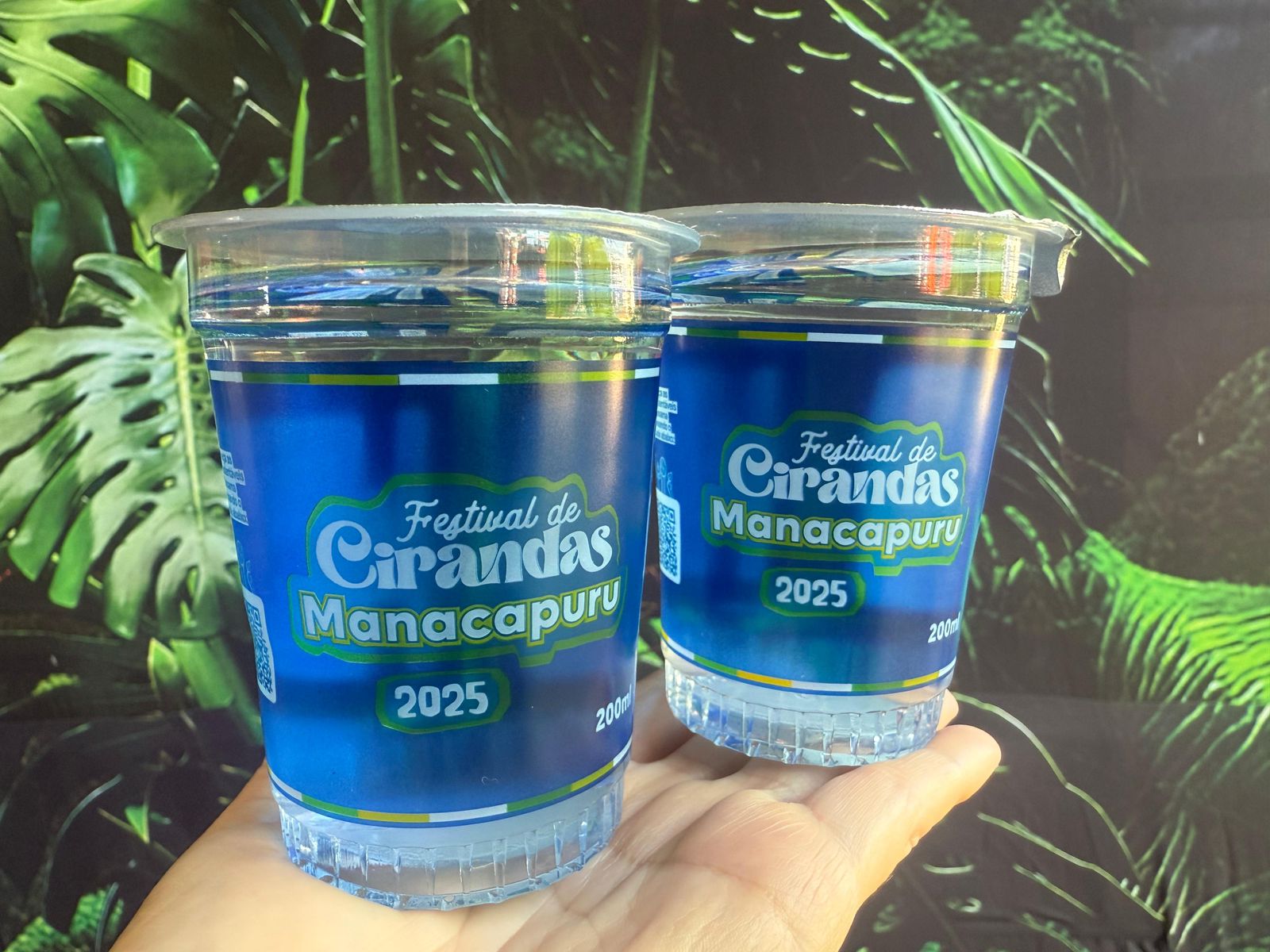 Cosama entrega copos envasados para o 27° Festival das Cirandas de Manacapuru