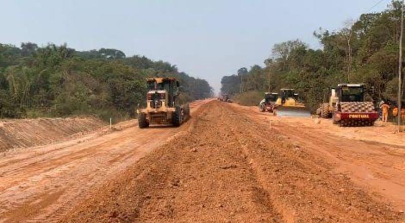 Empresa investigada pela PF e ligada ao governador do Acre fatura novo contrato do DNIT no Amazonas