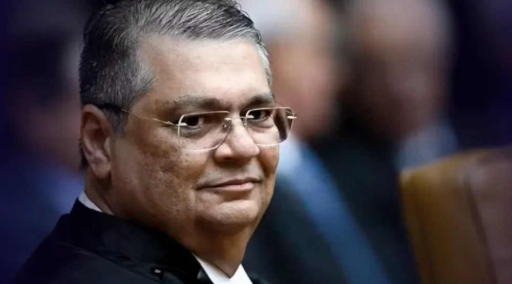 Ministro Flávio Dino suspende tentativa do Congresso de ressuscitar orçamento secreto